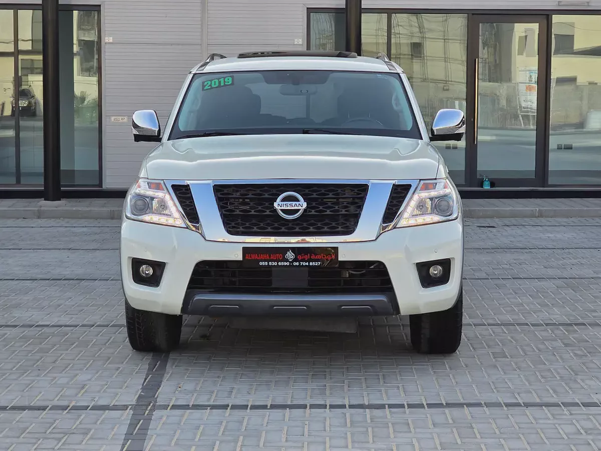 Nissan Armada SL 2019 - American Specs - Excellent Condition-1-1