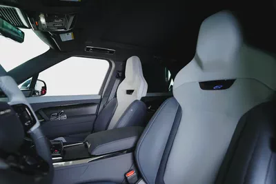 Range Rover Sport SV Edition One-Carbon FiberTrim-Meridian Signature Sound System-Warranty Available-16