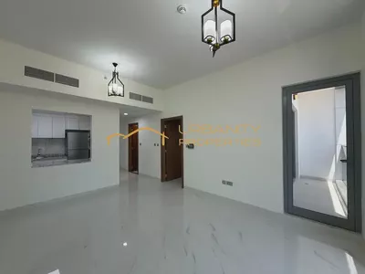 Bright 1BR Apartment | Excellent Value | Prime Location-0