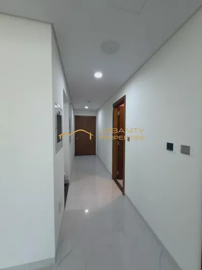 Bright 1BR Apartment | Excellent Value | Prime Location-1