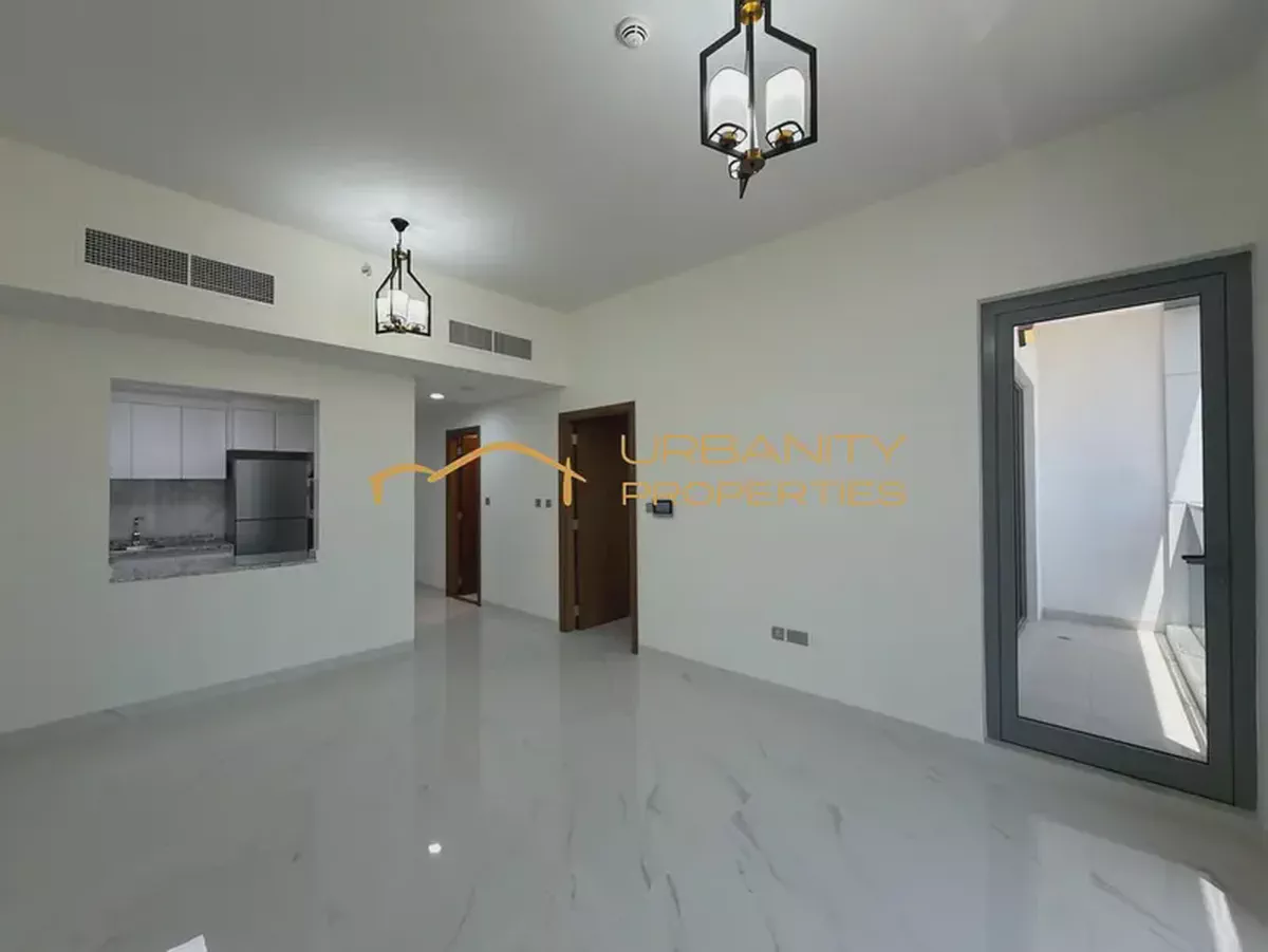 Bright 1BR Apartment | Excellent Value | Prime Location