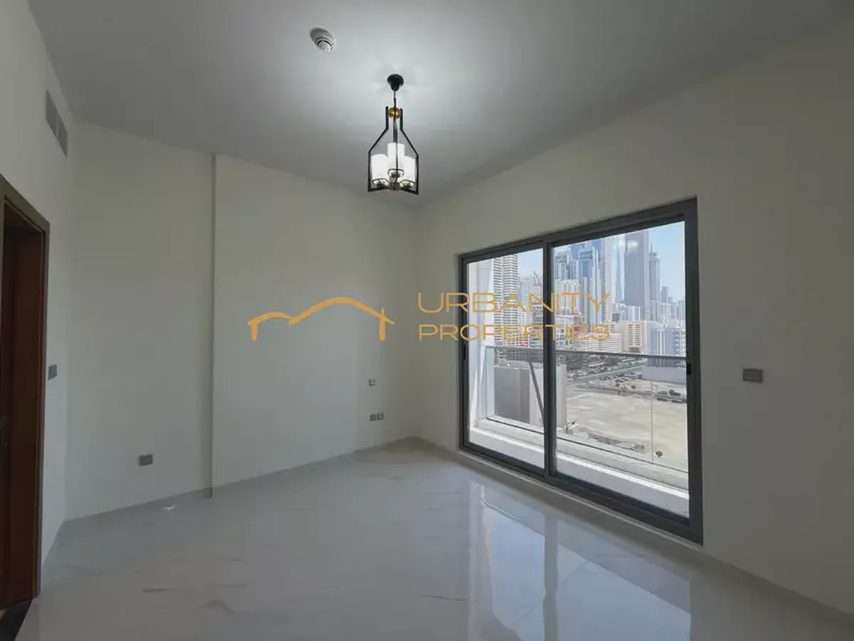 Bright 1BR Apartment | Excellent Value | Prime Location-5-5