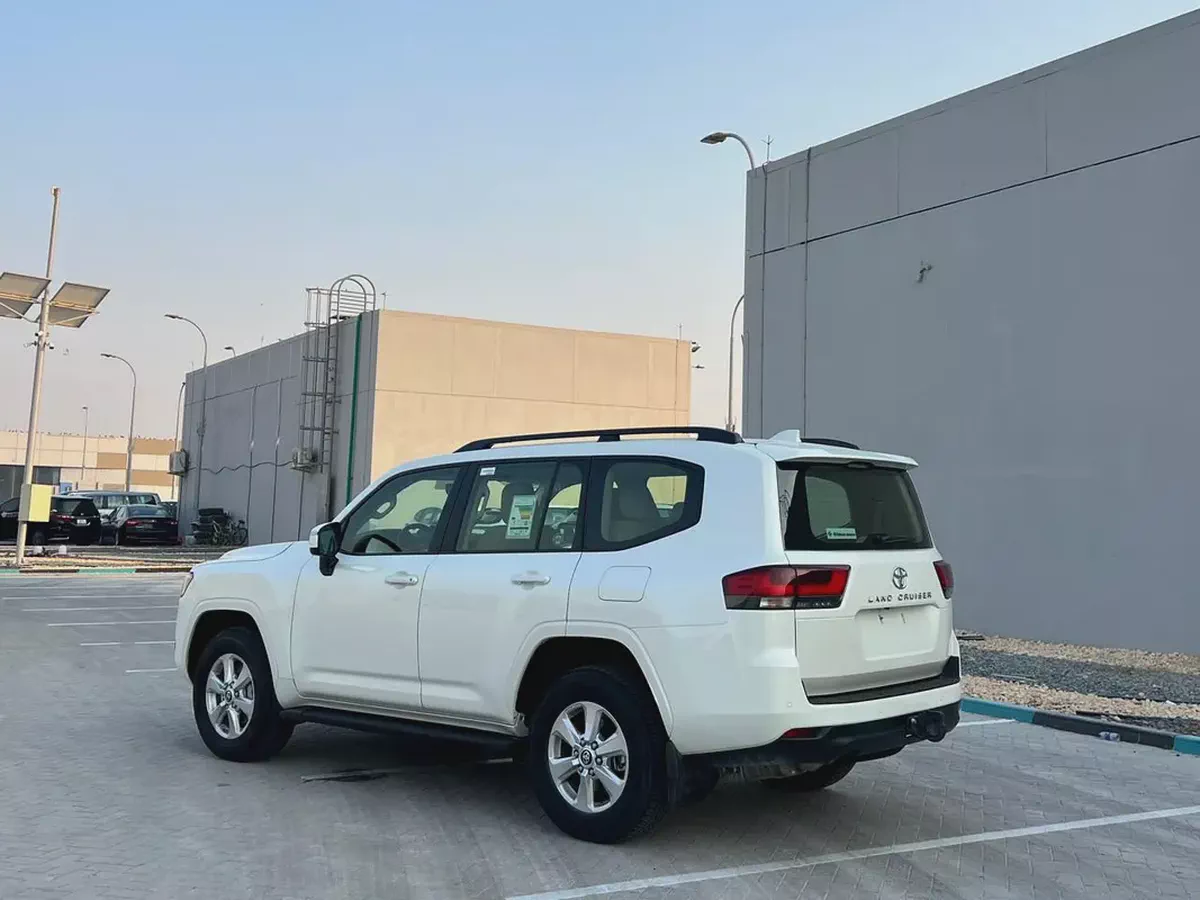 Brand New 2025 Toyota Land Cruiser EXR - GCC Specs-16-16