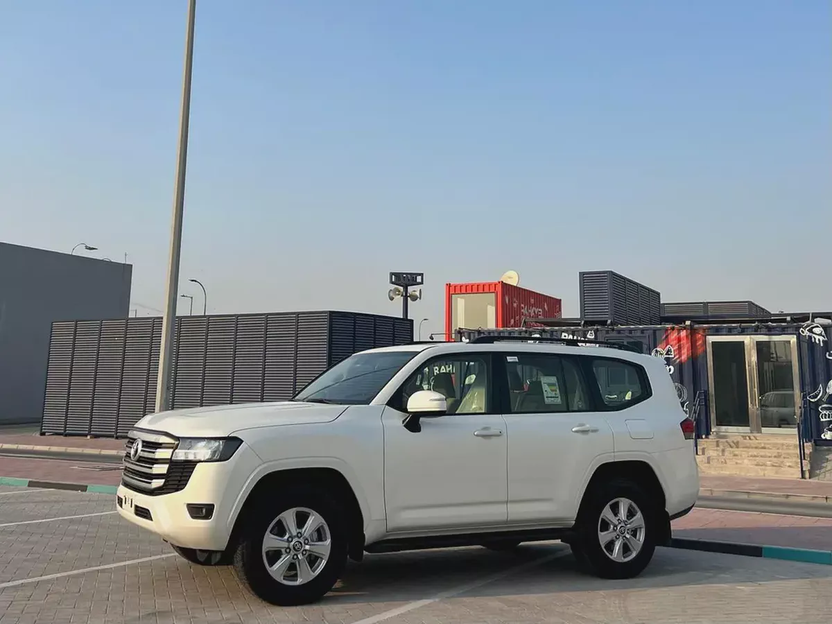 Brand New 2025 Toyota Land Cruiser EXR - GCC Specs-1-1