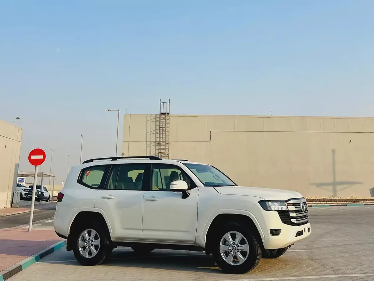 Brand New 2025 Toyota Land Cruiser EXR - GCC Specs-7-7