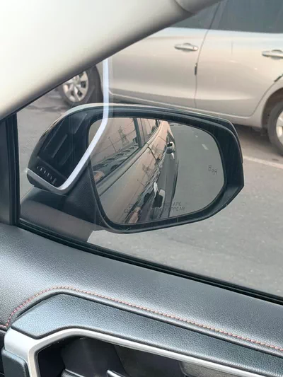 Toyota RAV4 ADVENTURE full option-18