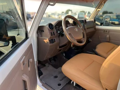 Toyota Land Cruiser Pick Up  2018 Toyota Land Cruiser Pick up - Single Cabin - 4.0L V6 - AWD 4x4 - Patrol Manual - Fully Maintain-11
