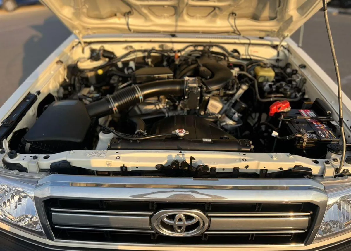Toyota Land Cruiser Pick Up  2018 Toyota Land Cruiser Pick up - Single Cabin - 4.0L V6 - AWD 4x4 - Patrol Manual - Fully Maintain-19-0