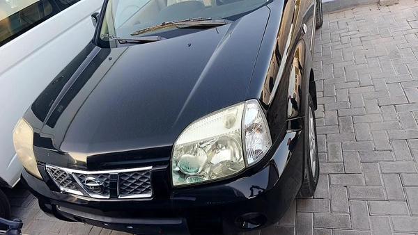 Nissan X-Trail GCC Spec 2010, 211,345 KMS, well-maintained, reliable engine, smooth drive. Spacious