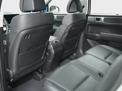 2025 Hyundai Santa Fe | GCC Specs | LOW mileage-14