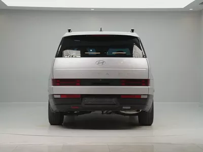 2025 Hyundai Santa Fe | GCC Specs | LOW mileage-5