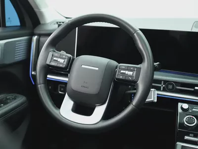 2025 Hyundai Santa Fe | GCC Specs | LOW mileage-8