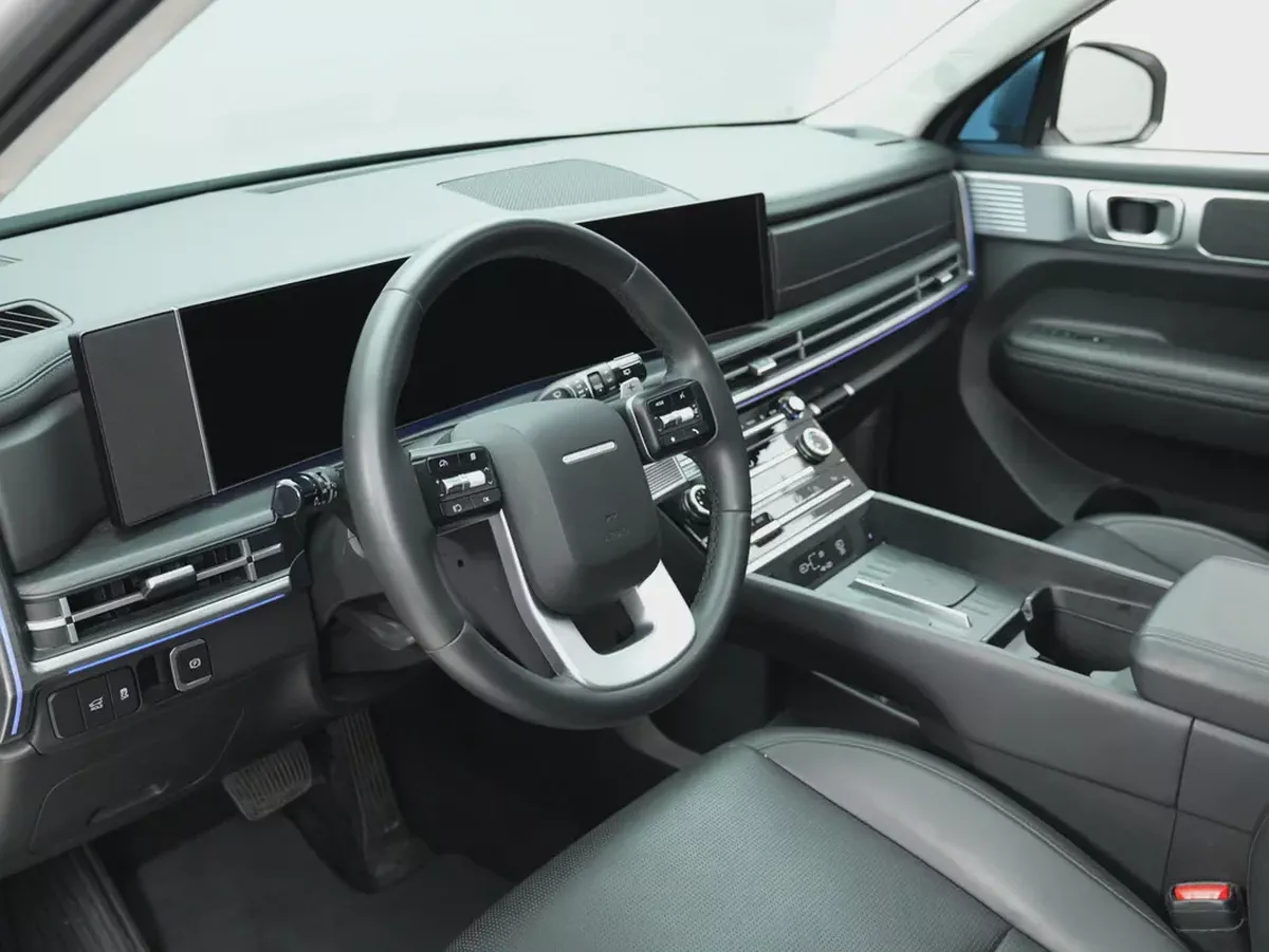 2025 Hyundai Santa Fe | GCC Specs | LOW mileage-10-10