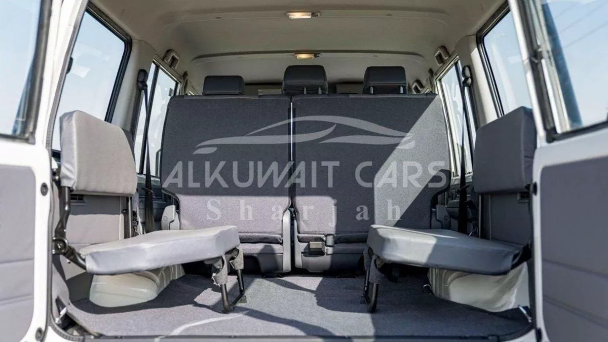 Toyota Land Cruiser 70 LC76 LX LX Land Cruiser Hard Top LC76 4.2D MT 5door MY2024-12-0