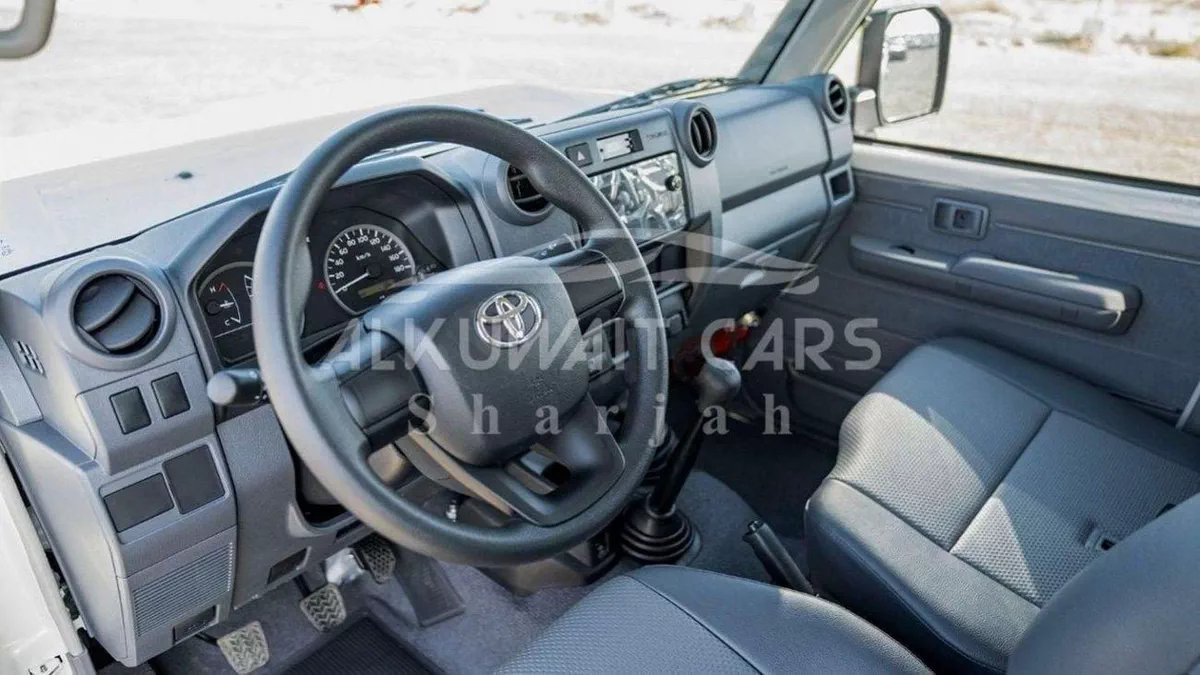 Toyota Land Cruiser 70 LC76 LX LX Land Cruiser Hard Top LC76 4.2D MT 5door MY2024-18-0