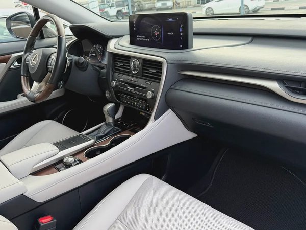 Lexus RX 350 Platinum 2021, American Specs - Excellent Condition!