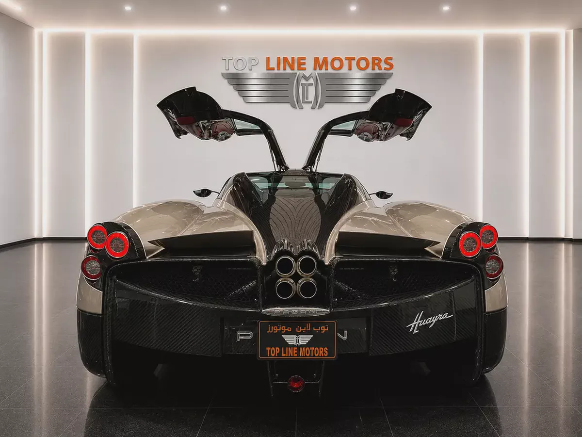 Pagani Huayra, GCC, 1 of 100 in the world, amazing specs, beautiful color combination, New tyres.-5-5