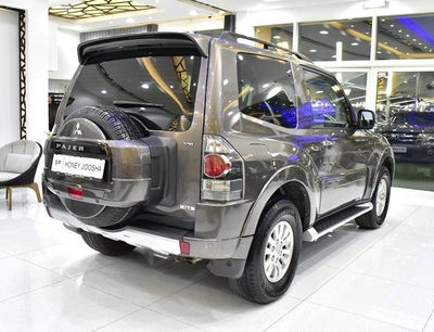 Mitsubishi Pajero GLS 3 Doors ( 2014 Model ) in Brown Color GCC Specs-11
