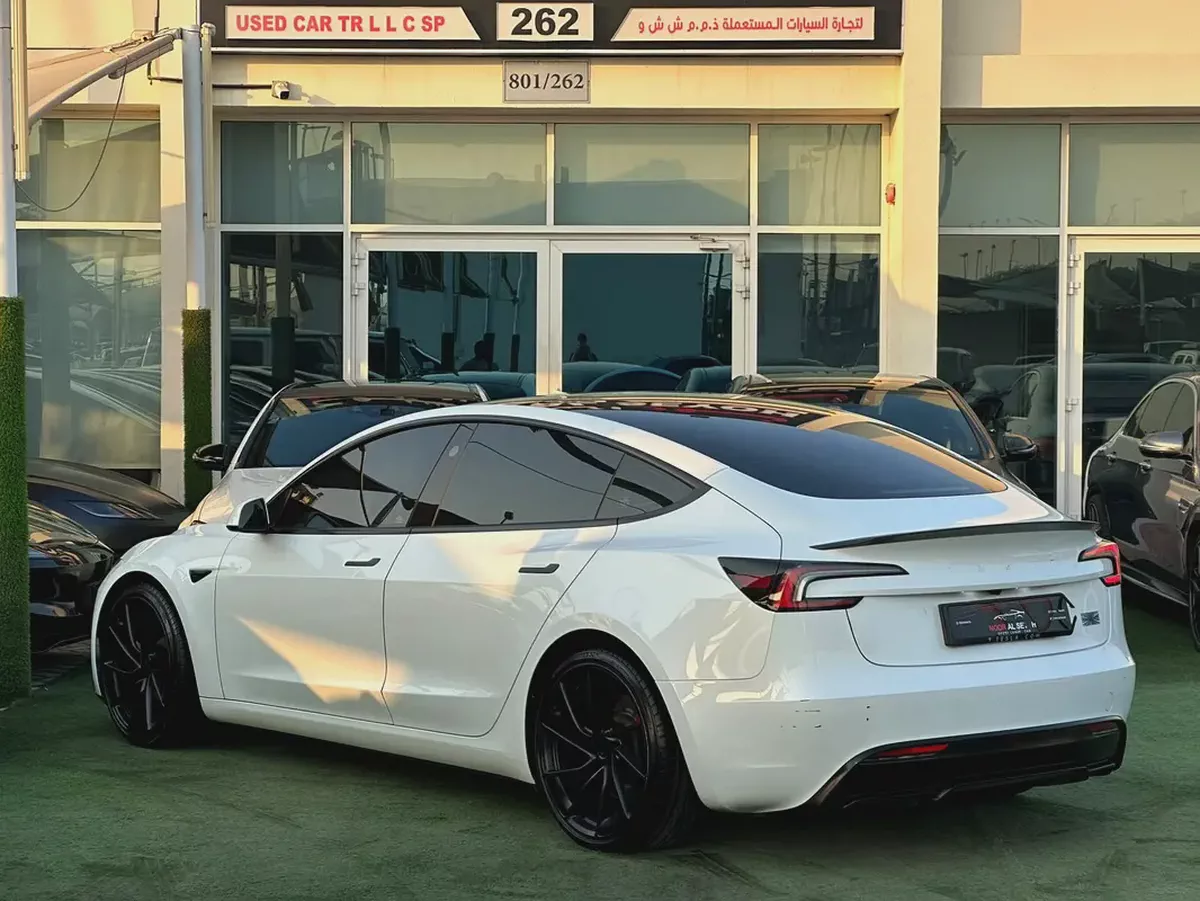 Tesla Model 3 Performance 2024 GCC Specs-5-5