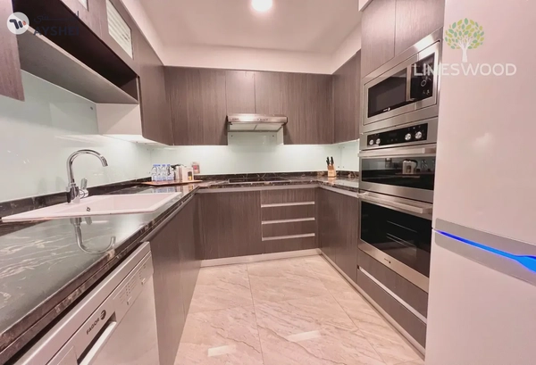 HOTEL APARTMENT FOR RENT IN CORNICHE DEIRA, DEIRA Large 2BR Furnished all bills included near metro