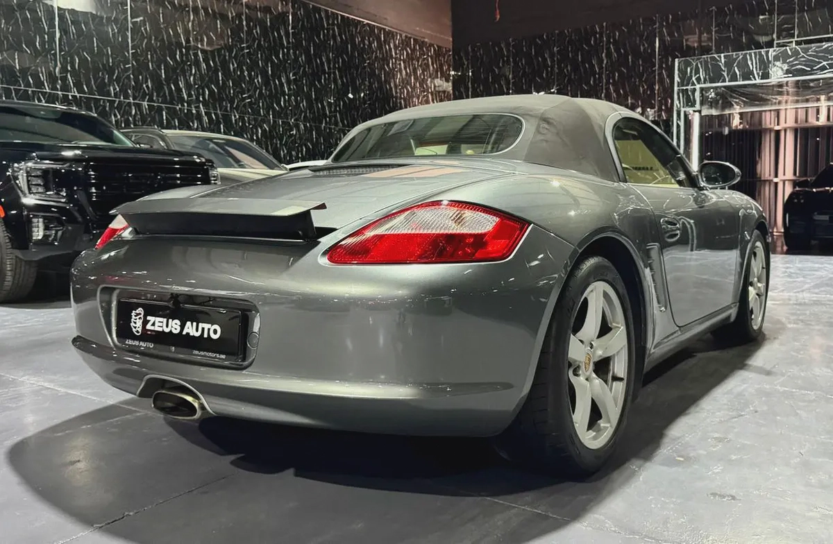 Porsche Boxster 2006 | Japanese specs | Original Paint | Well maintained-6-6