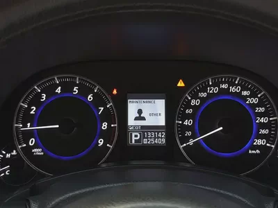 Infiniti QX 70 2017 GCC Full Option TOP With Rear Entertainment Premium Condition With Low KM-14