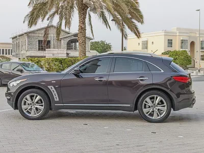 Infiniti QX 70 2017 GCC Full Option TOP With Rear Entertainment Premium Condition With Low KM-6