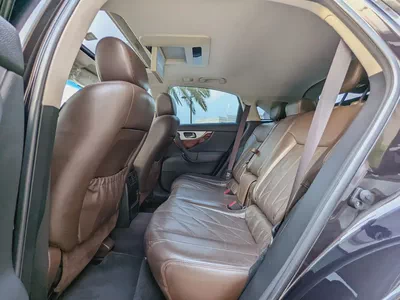 Infiniti QX 70 2017 GCC Full Option TOP With Rear Entertainment Premium Condition With Low KM-8