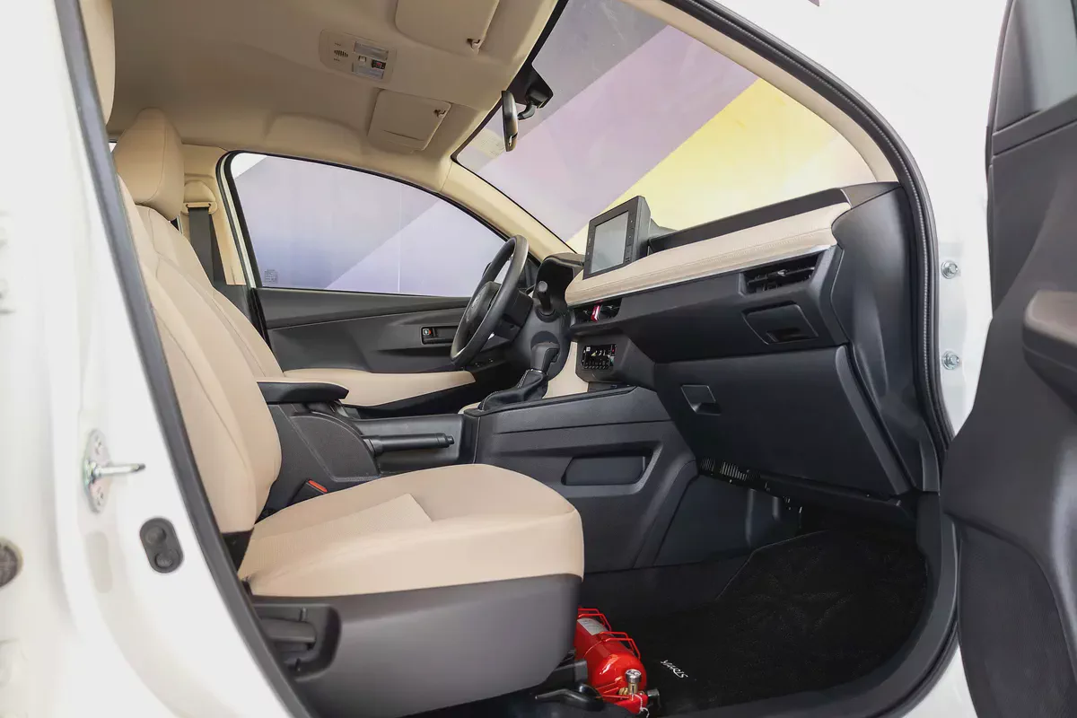AED 768 Monthly l 2023 Toyota Yaris E 1.5L l GCC l Zero Down Payment l 3 Months Warranty-19-19