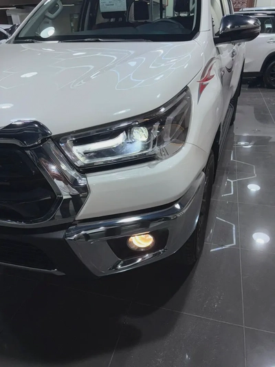 Toyota Hilux Double Cab GLX 2026 4WD 2.7L GCC Specs-16