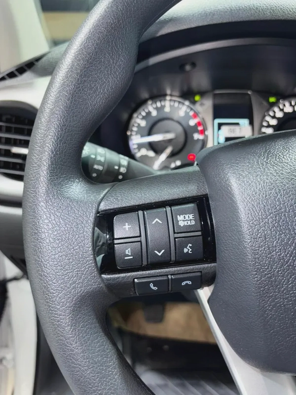 Toyota Hilux Double Cab GLX 2026 4WD 2.7L GCC Specs