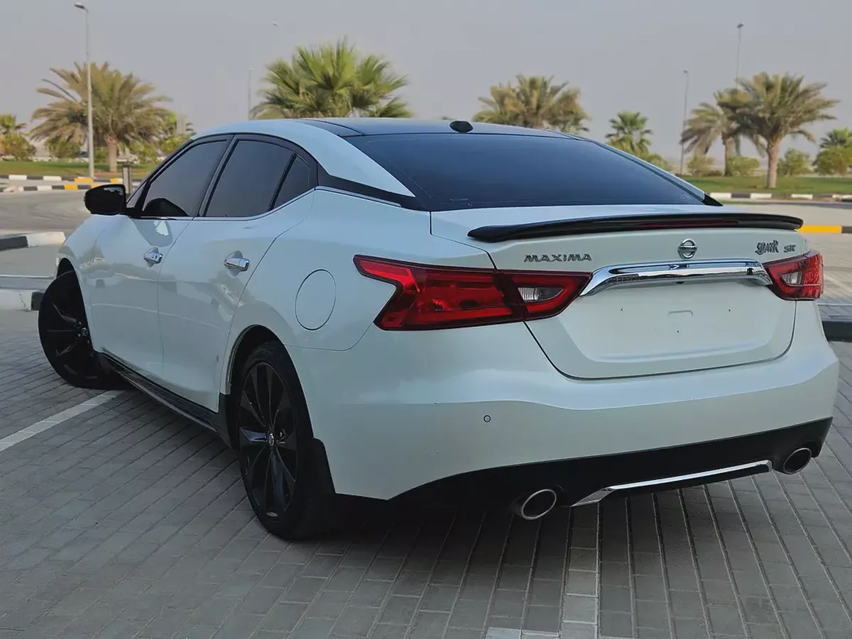 Nissan Maxima SR 2018 | GCC Specs | Full Option TOP Premium Condition Sports Sedan-13-13