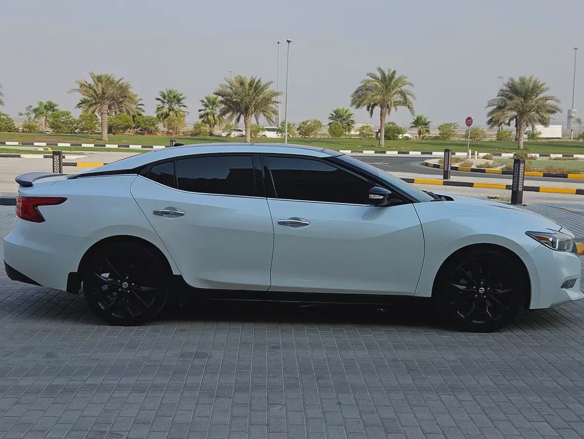 Nissan Maxima SR 2018 | GCC Specs | Full Option TOP Premium Condition Sports Sedan-17-17