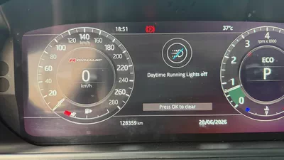Range rover velar R dynamic model 2018 gcc specs رنج روفر فيلار ار ديناميك موديل ٢٠١٨ خليجية-12