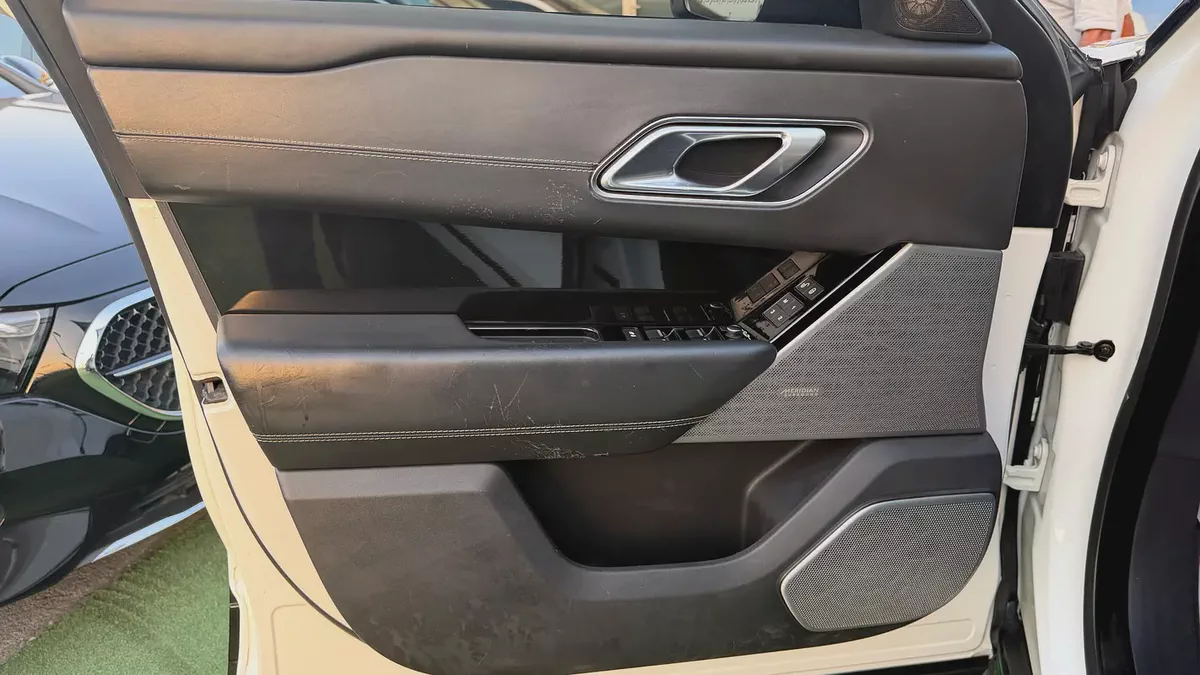 Range rover velar R dynamic model 2018 gcc specs رنج روفر فيلار ار ديناميك موديل ٢٠١٨ خليجية-17-17