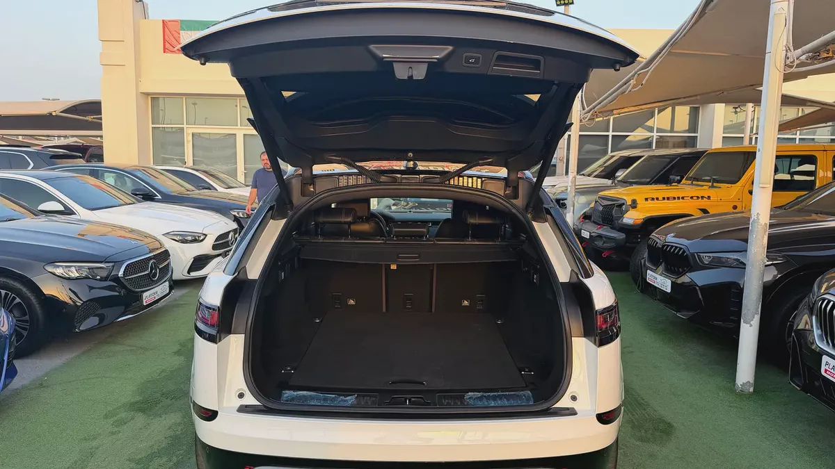 Range rover velar R dynamic model 2018 gcc specs رنج روفر فيلار ار ديناميك موديل ٢٠١٨ خليجية-6-6
