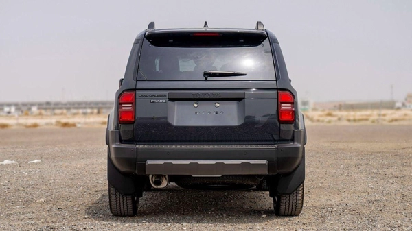 Toyota Prado Adventure Mono Tone 2.4T