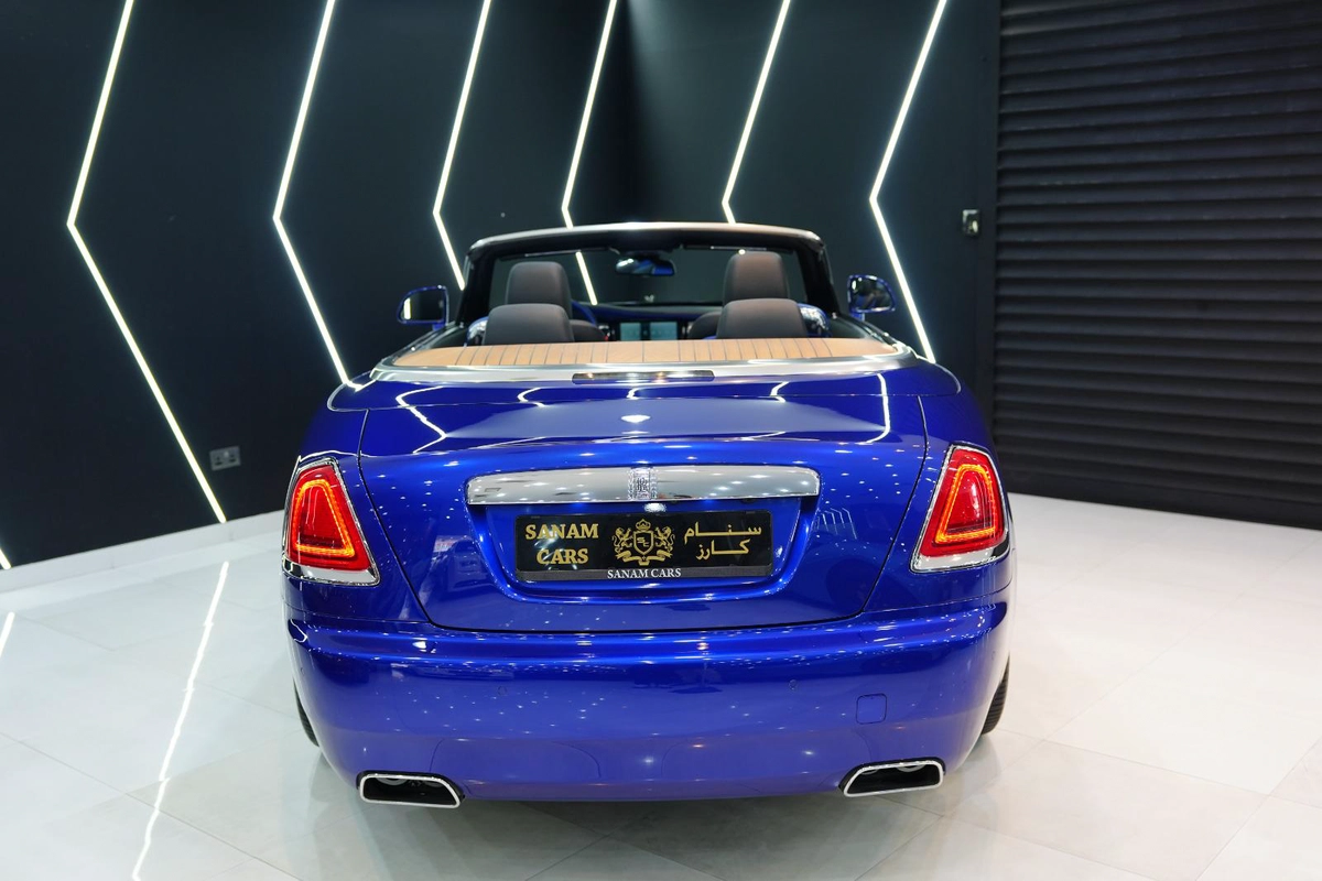 Rolls-Royce Dawn 2017-15-15