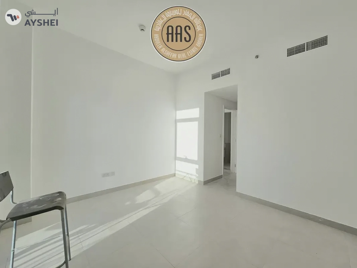 Spacious Apartment ! With All Aminities ! Ready to Move ! Big Size-1-1