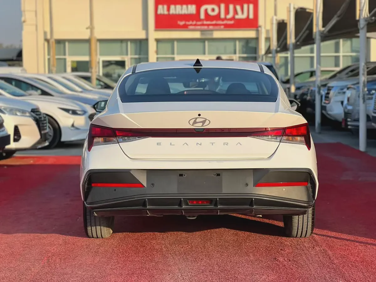 2025 Hyundai Elantra, V4, GCC Screen, Camera, 1.6 | Ref#1184-4-4