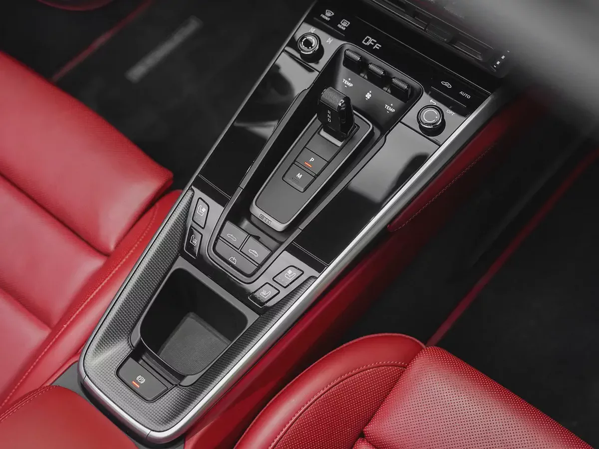 SWAP YOUR CAR for Turbo S Cabrio 2023 Sport Design - Carbon Package - Lifting-12-12