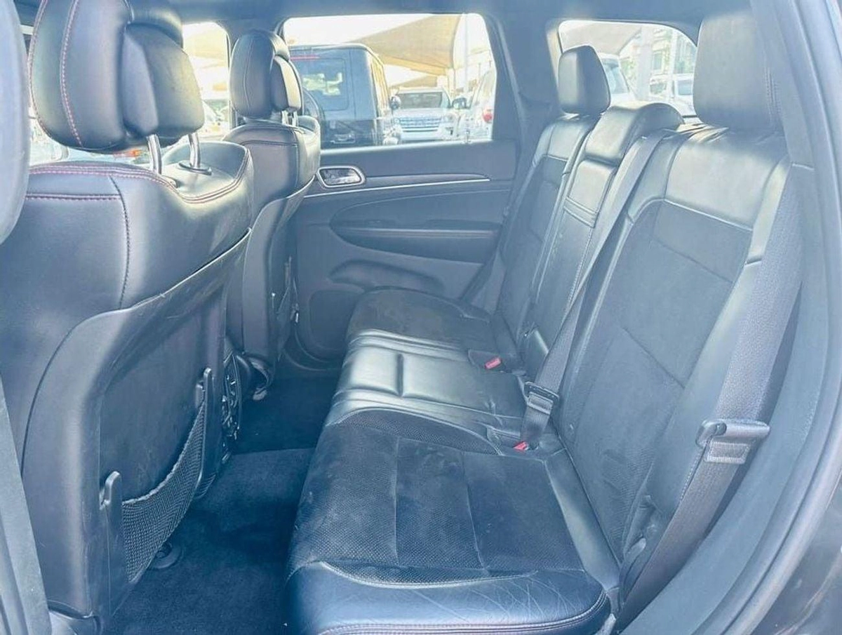 Jeep Grand Cherokee Limited 5.7L (350 HP)-11-0