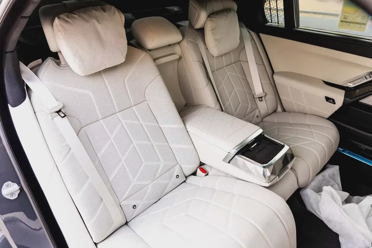 2026 BMW 740i M Sport Individual | GCC | 2 Years Warranty-11-11