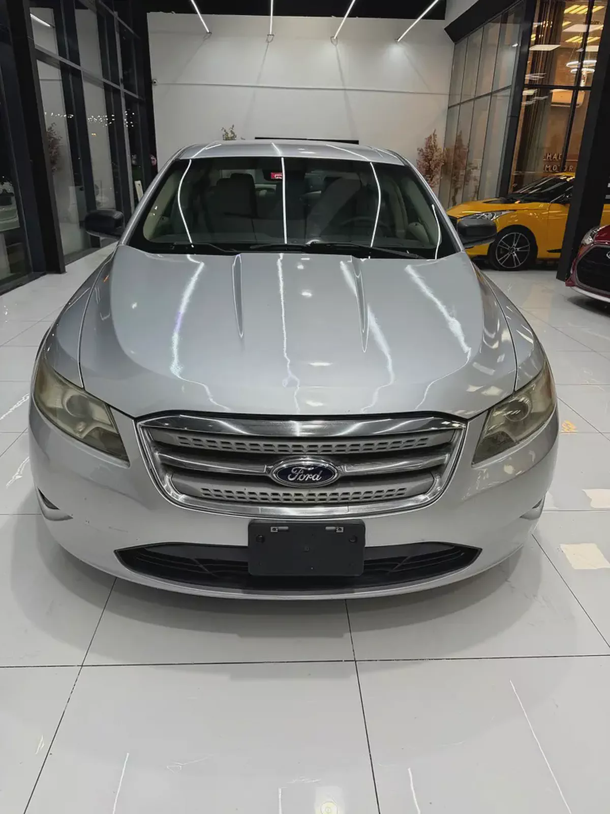 Ford Taurus SE 2012 - GCC Specs - Well Maintained