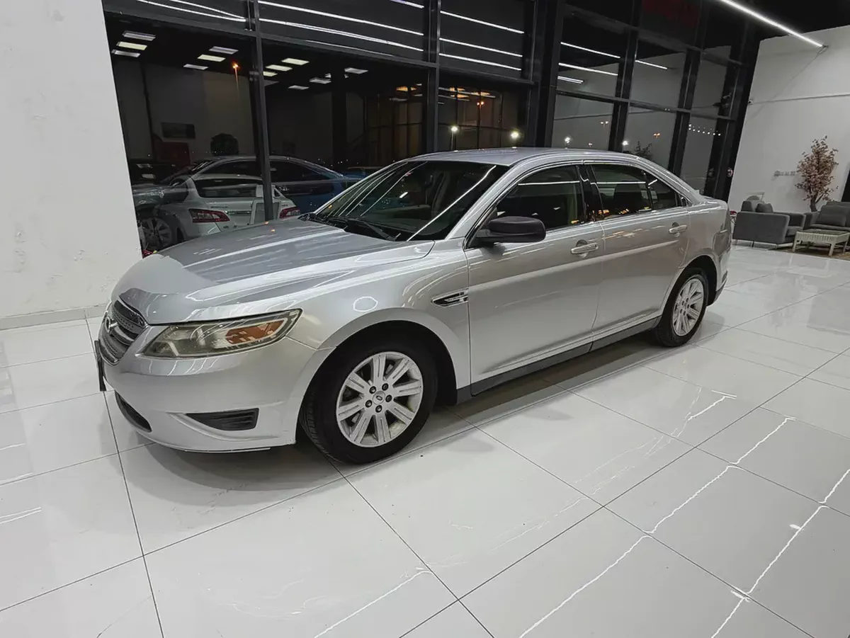 Ford Taurus SE 2012 - GCC Specs - Well Maintained-1-1