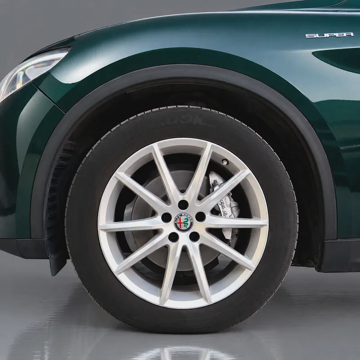 1,244 P.M • 0% Downpayment • Alfa Romeo Stelvio Super • 1 Year Warranty-5-5