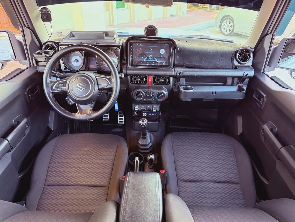 سوزوكي جيمي جير عادي GCC Specs Suzuki Jimny GLX AT 2-Door, 2020-8-8