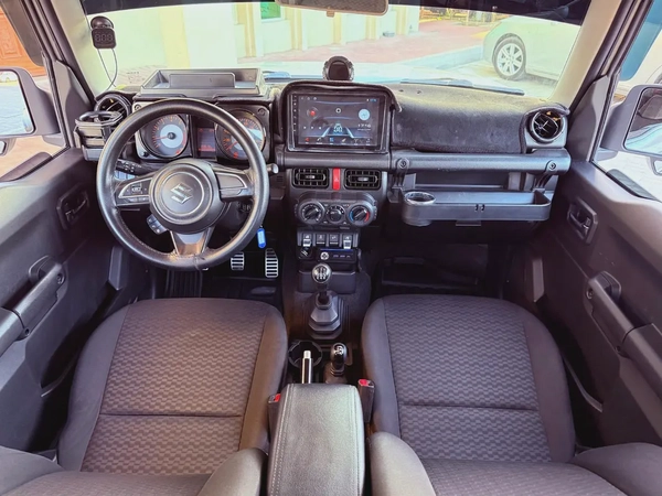 سوزوكي جيمي جير عادي GCC Specs Suzuki Jimny GLX AT 2-Door, 2020