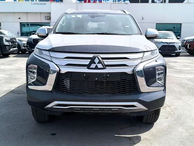 Mitsubishi Pajero Sport MID OPTION DIESEL-1