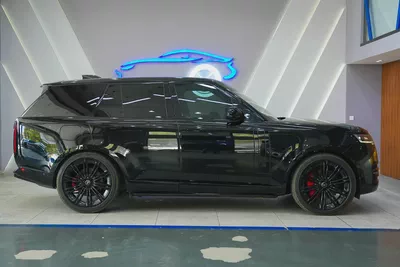 2023 - Range Rover Vogue - V8 for 399,000.00 AED-4